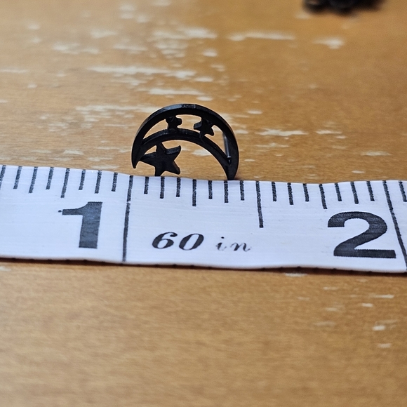 NWT Black Crescent Moon & Stars Stud Earrings - Picture 10 of 11